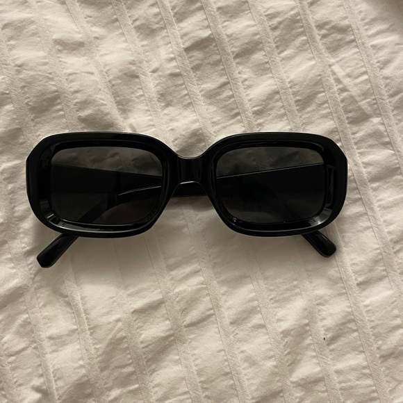 Urban Outfitters Lee rounded rectangle sunglasses - Picture 3 of 5